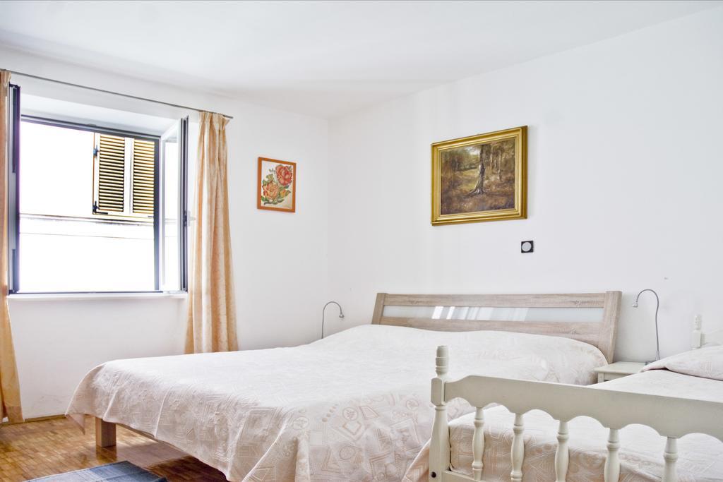 Apartments Tomato 1 Новиград Экстерьер фото